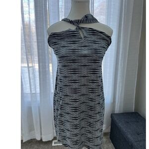 Women's Black White Abstract Stripe Halter Neck tie Athleta built in bra MP M